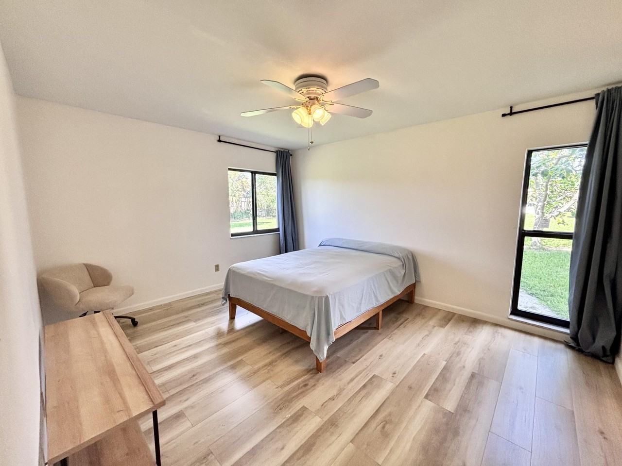 2071 Nw 21st Ter - Photo 7 of 21