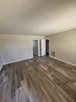featured image of 4028 Plantation Dr #B