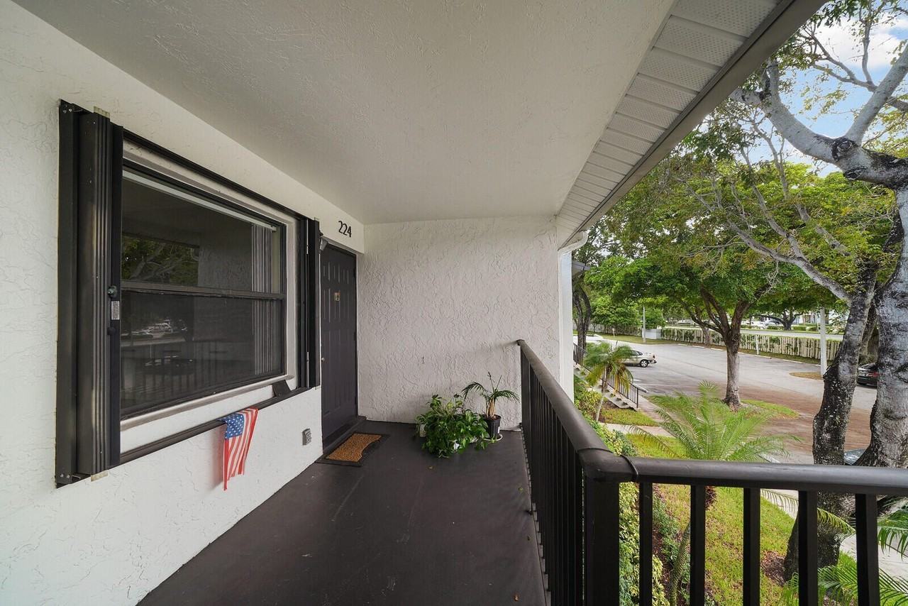 1284 S Military Trl #224 - Photo 3 of 28