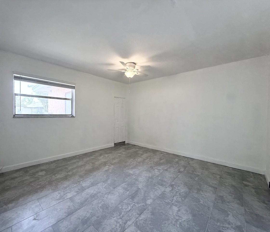 3100 Nw 4th Ave #3 - Photo 6 of 10