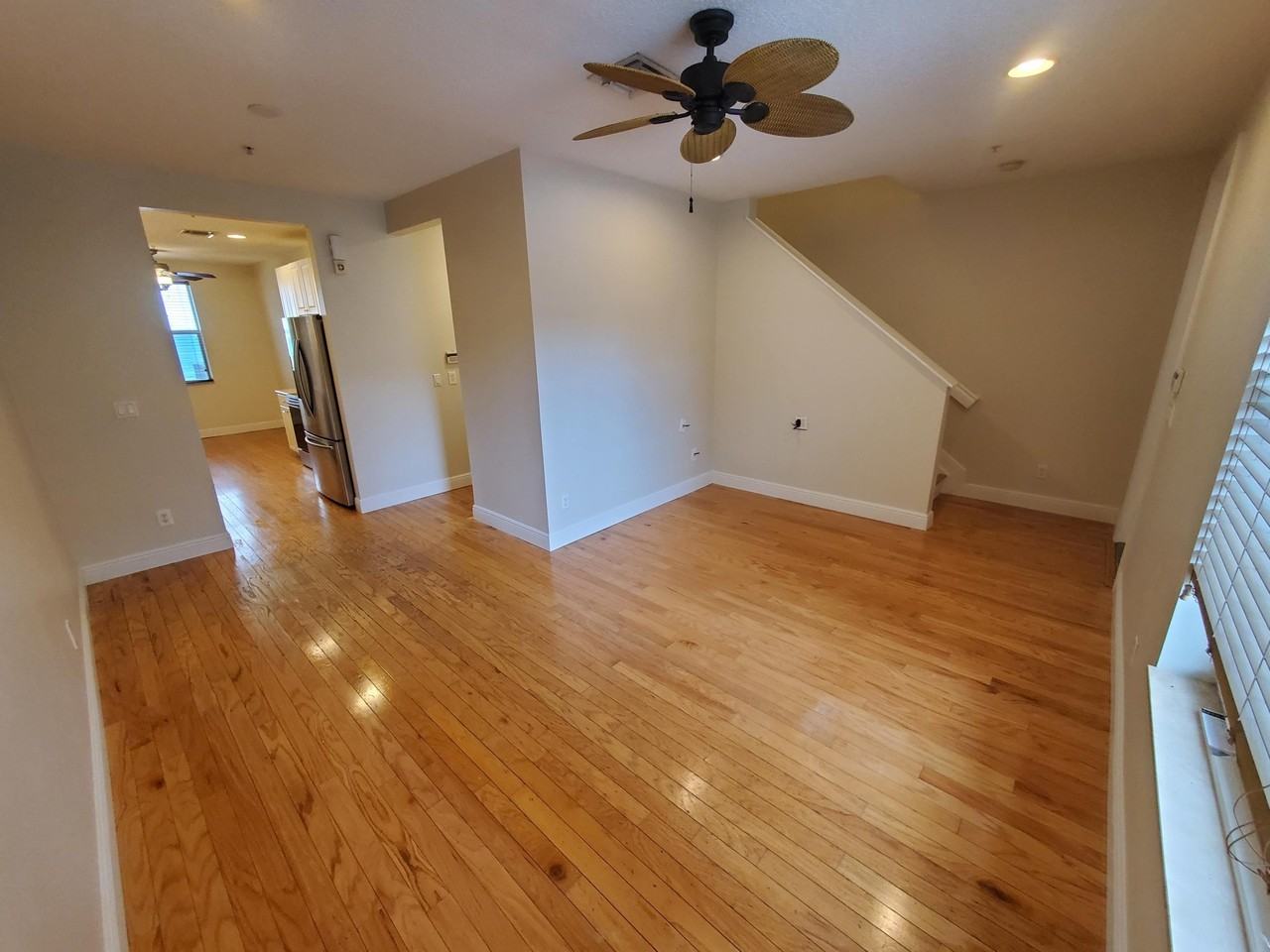 4329 Parkside Dr - Photo 2 of 16