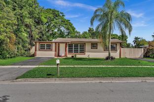 6143 Nw 22nd St - Photo 1 of 1