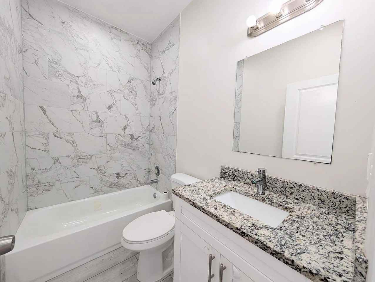 1562 W 26th Ct - Photo 5 of 16