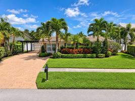 featured image of 2401 Ne 47th St