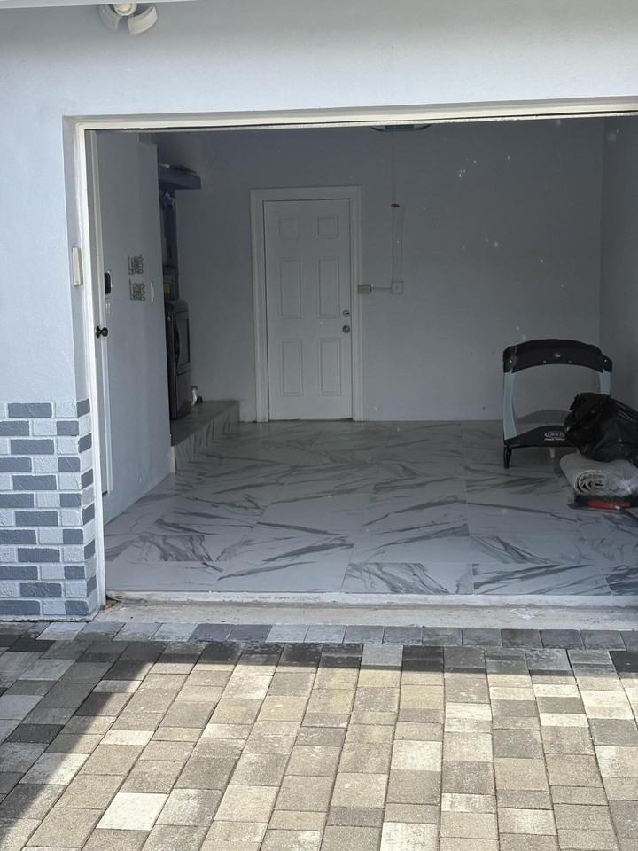 8250 Sw 8th Ct - Photo 7 of 50