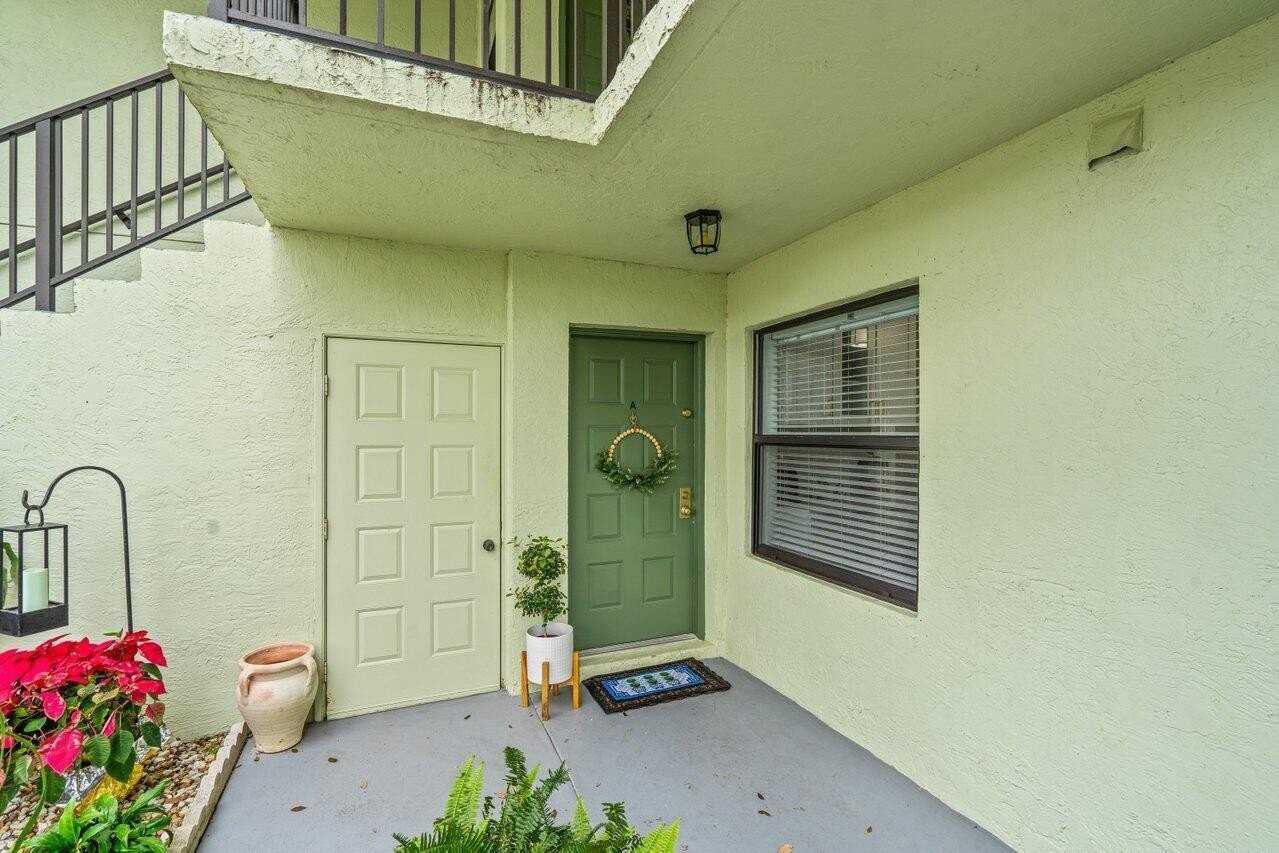 2001 Sabal Ridge Ct #A - Photo 3 of 49