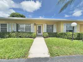 featured image of 1121 Boxwood Dr #36C