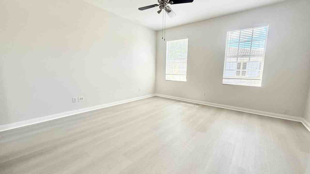 2171 Tigris Dr - Photo 4 of 49