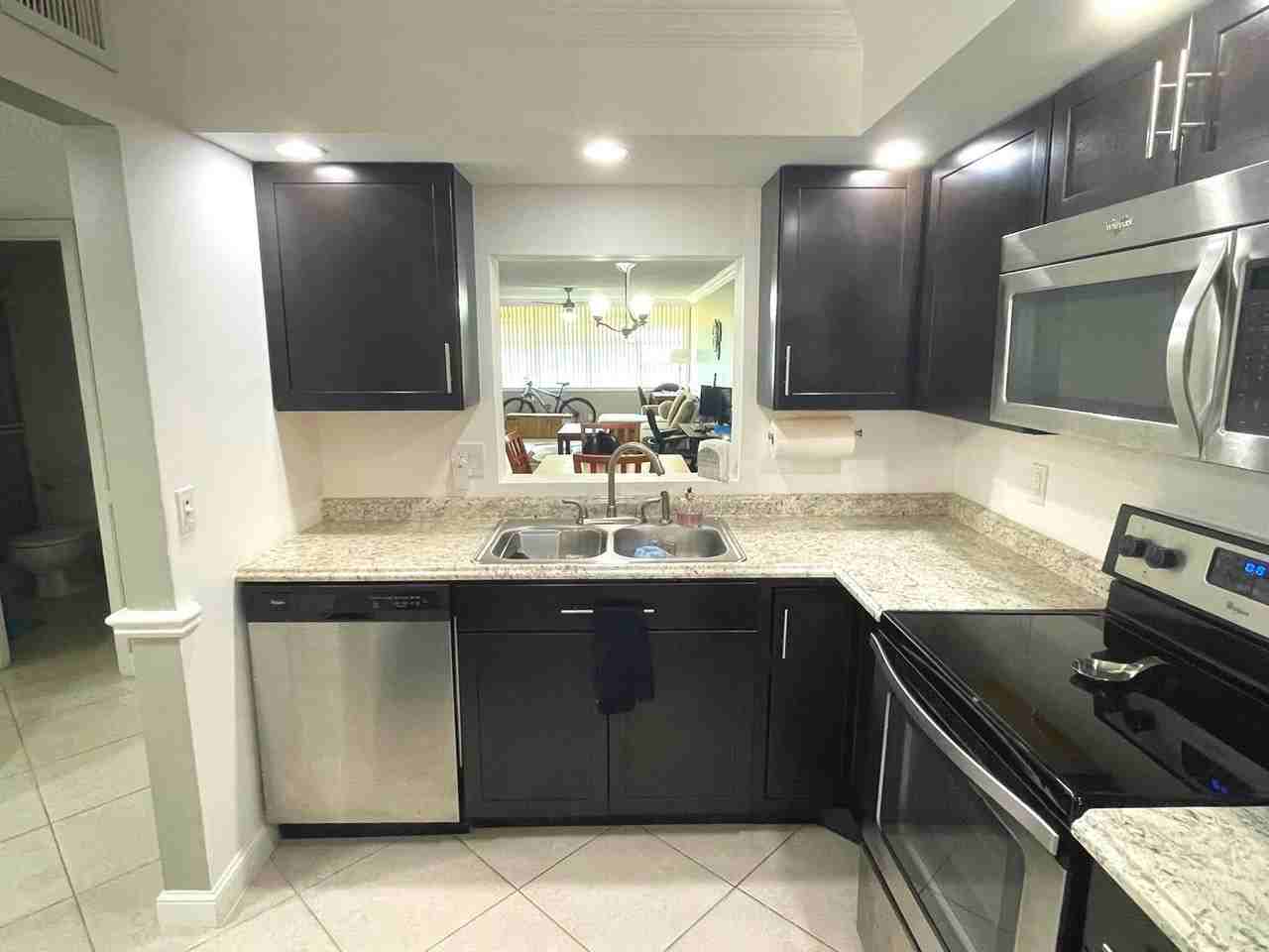 2805 Sw 22nd Ave #2070 - Photo 6 of 27