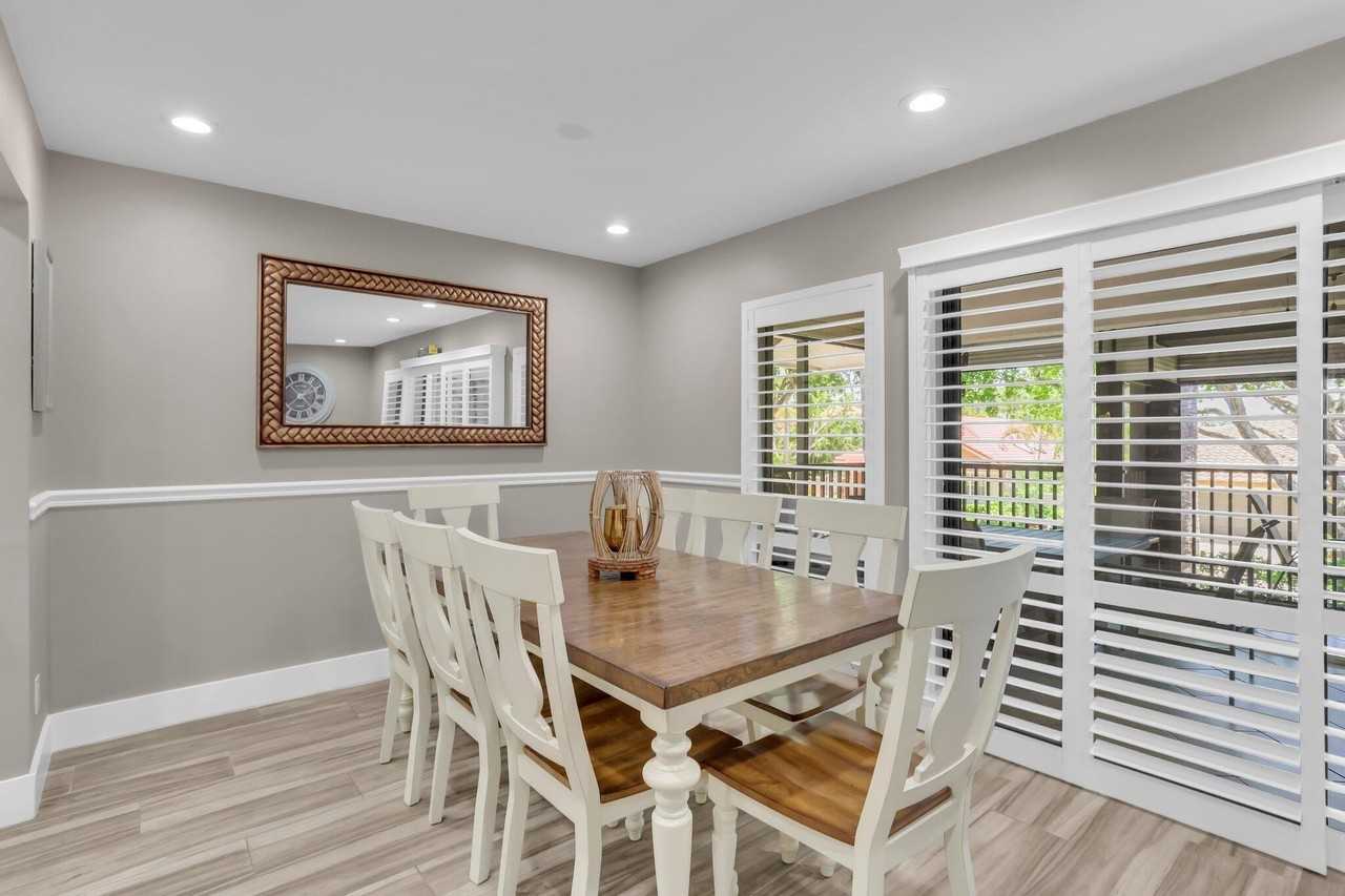 60 Pelican Pointe Dr #201 - Photo 6 of 50