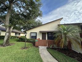 featured image of 8075 Se Villa Cir