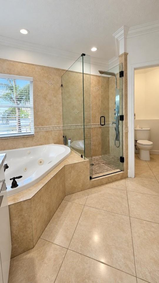 443 Pine Tree Ct - Photo 6 of 17