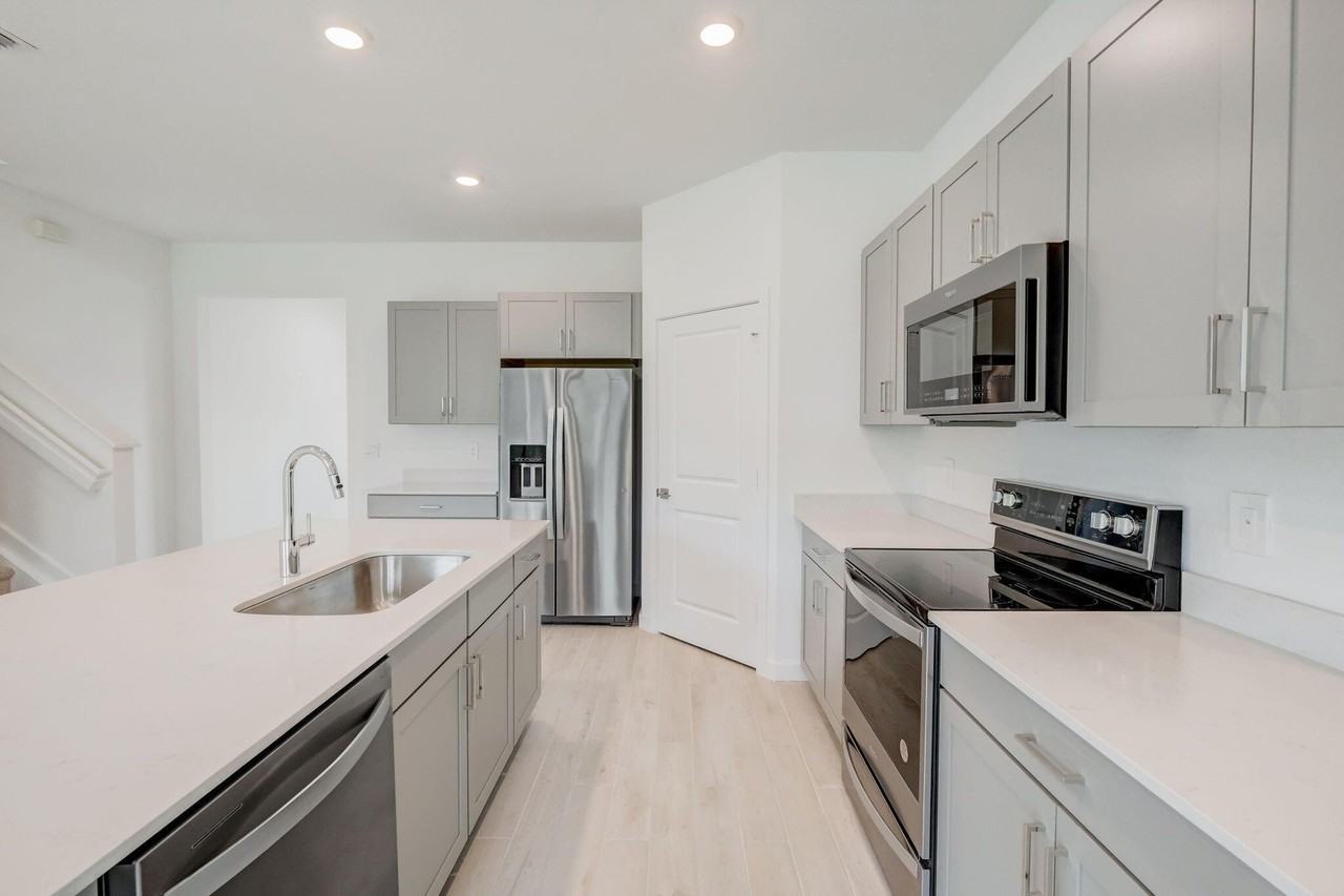 5976 Se Sky Blue Cir - Photo 6 of 29