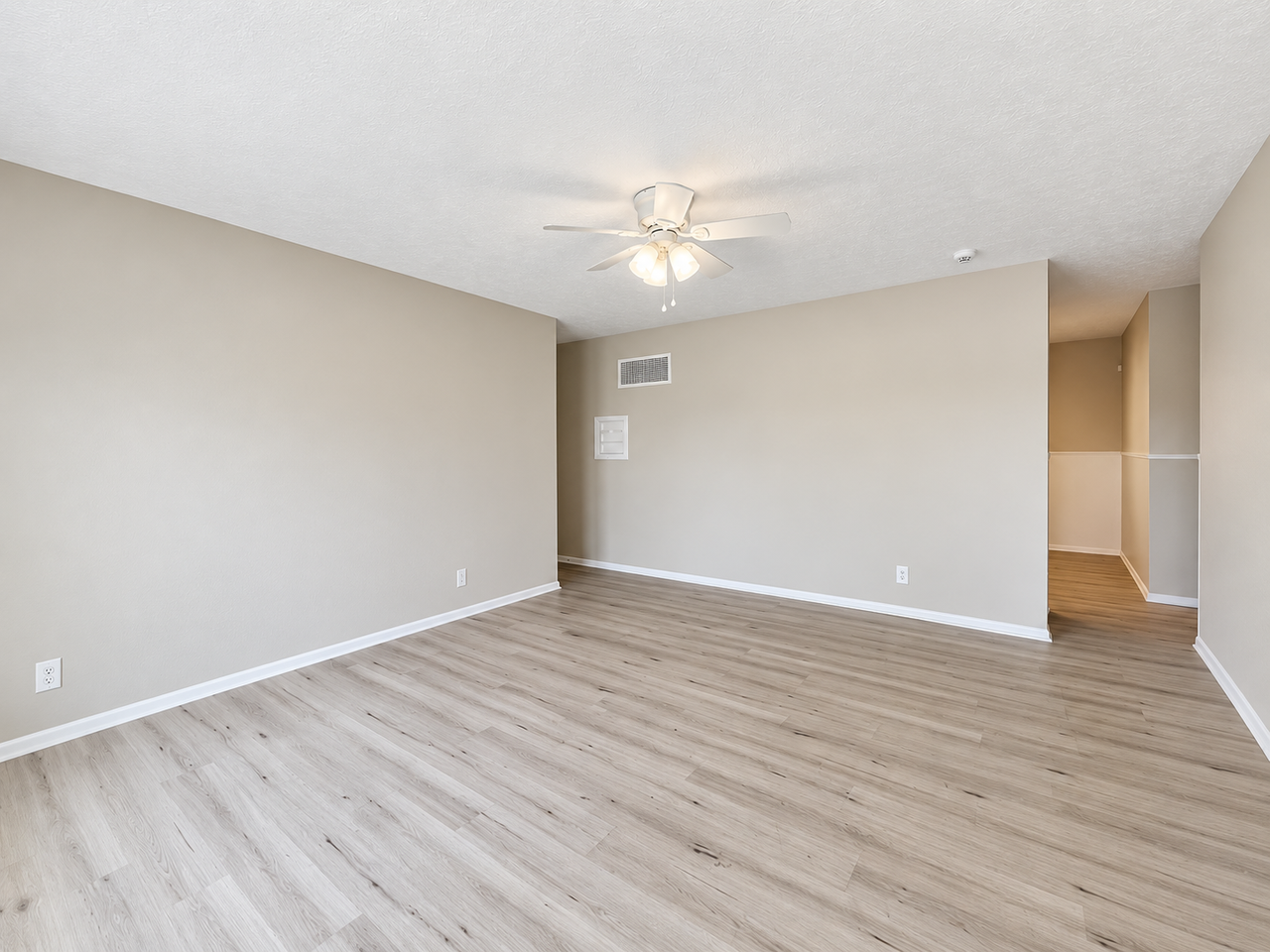 2801 N Routiers Ave #1 - Photo 4 of 20
