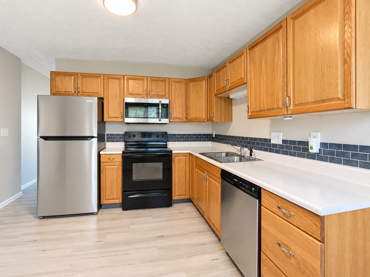 2801 N Routiers Ave #1 - Photo 5 of 20