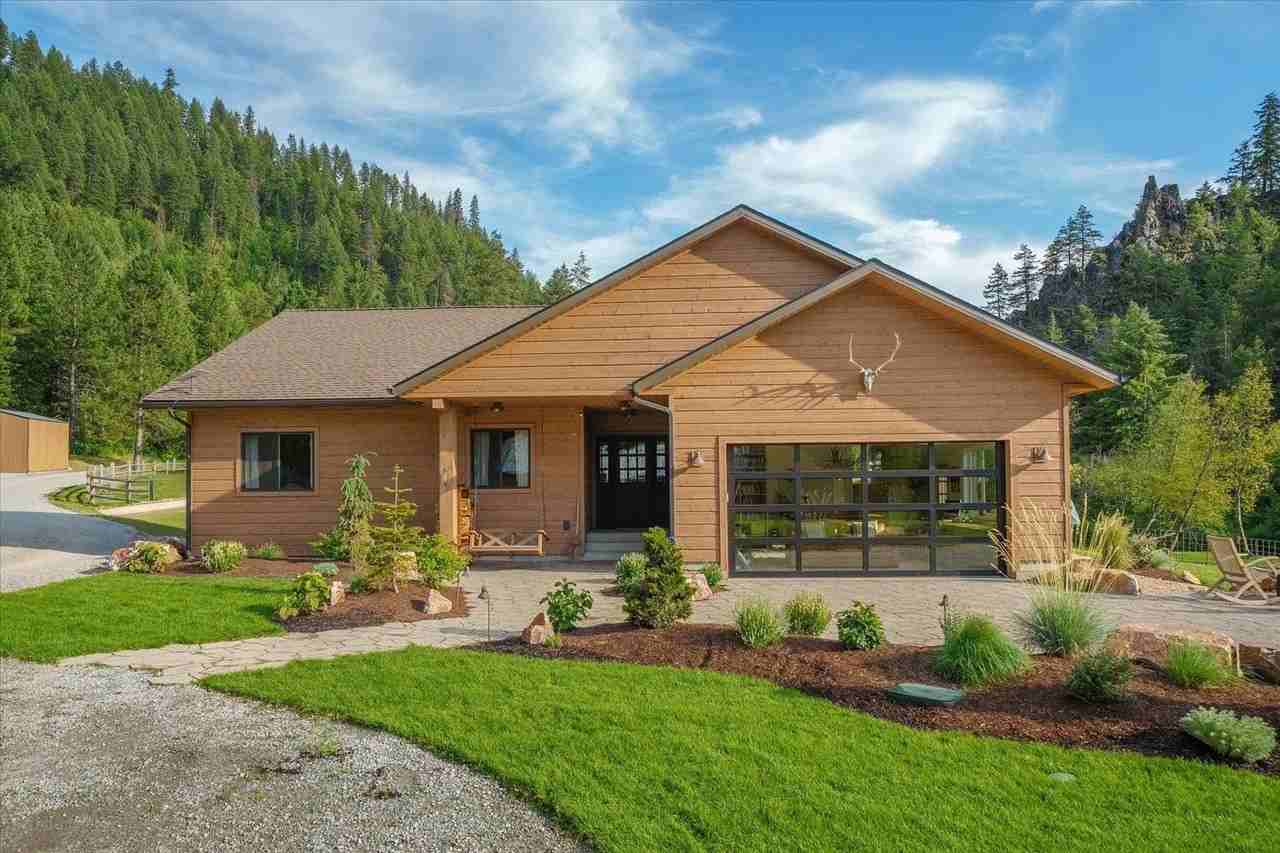 822 Little Spokane River Rd - Photo 2 of 19