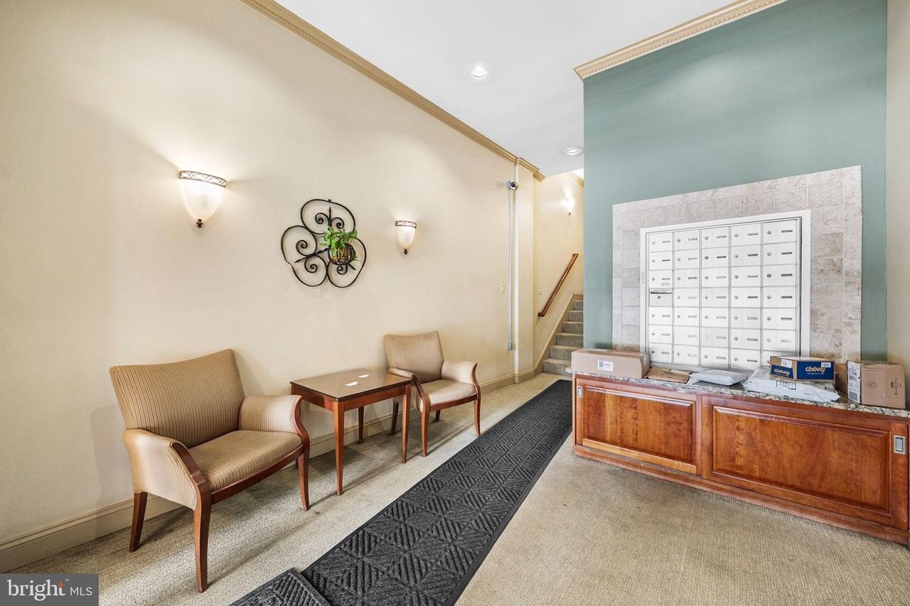 3114 Wisconsin Ave Nw #404 - Photo 3 of 29