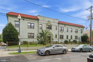 315 Evarts St Ne #102 - Photo 1 of 1