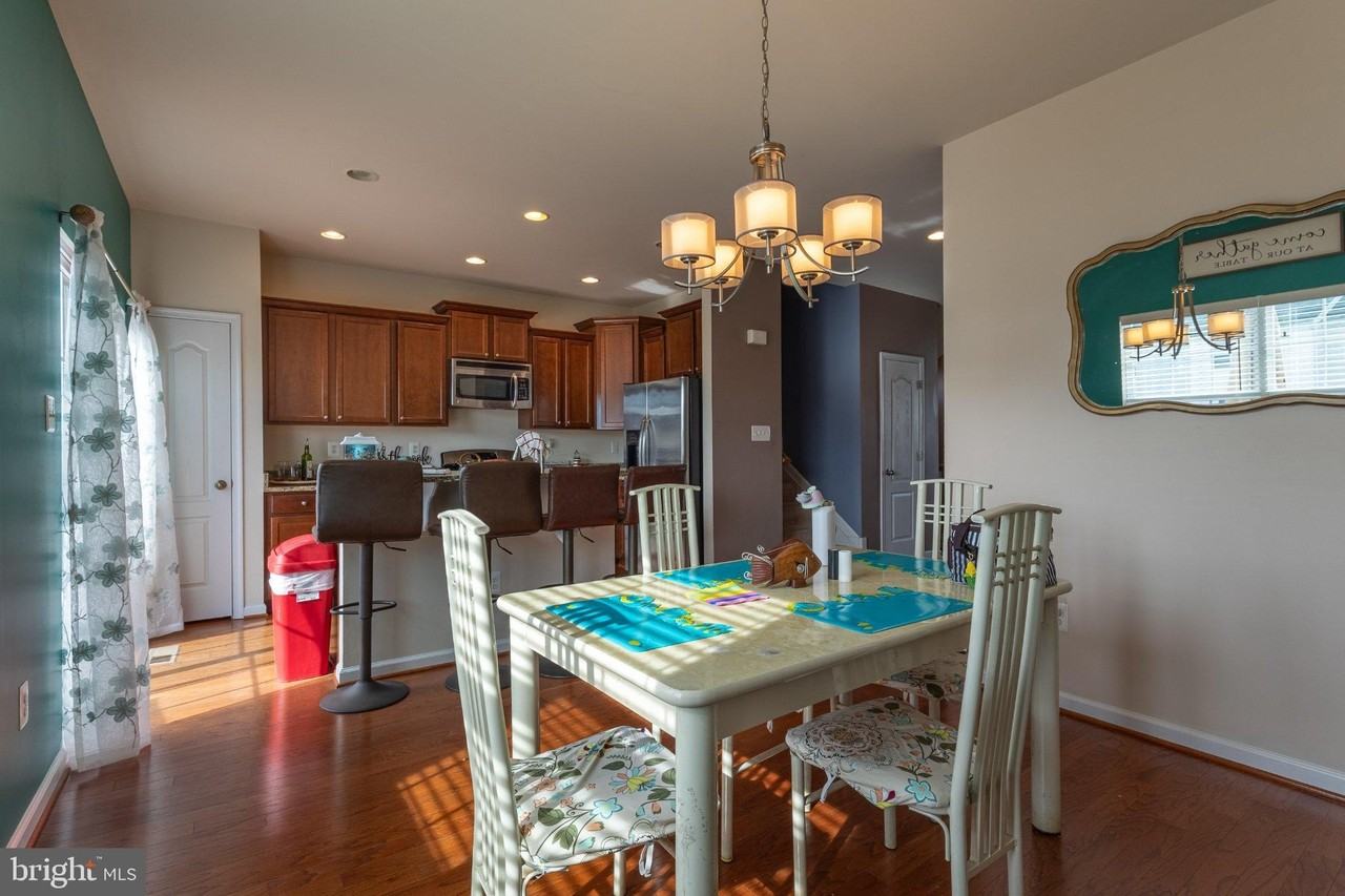 29849 Plantation Lakes Blvd - Photo 4 of 20