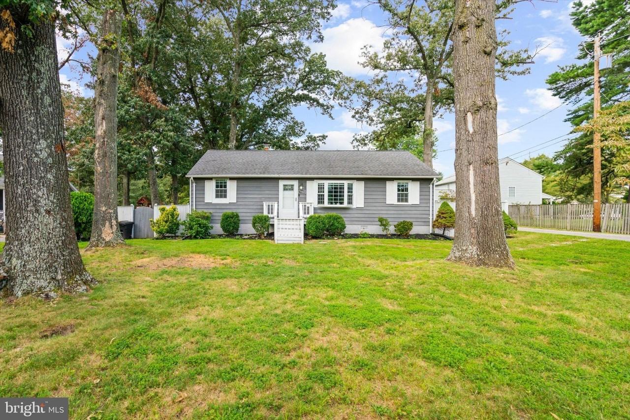 7960 Telegraph Rd - Photo 5 of 50