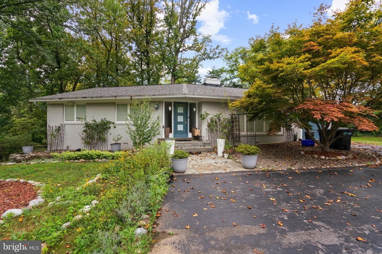 7514 Nevis Rd - Photo 2 of 48