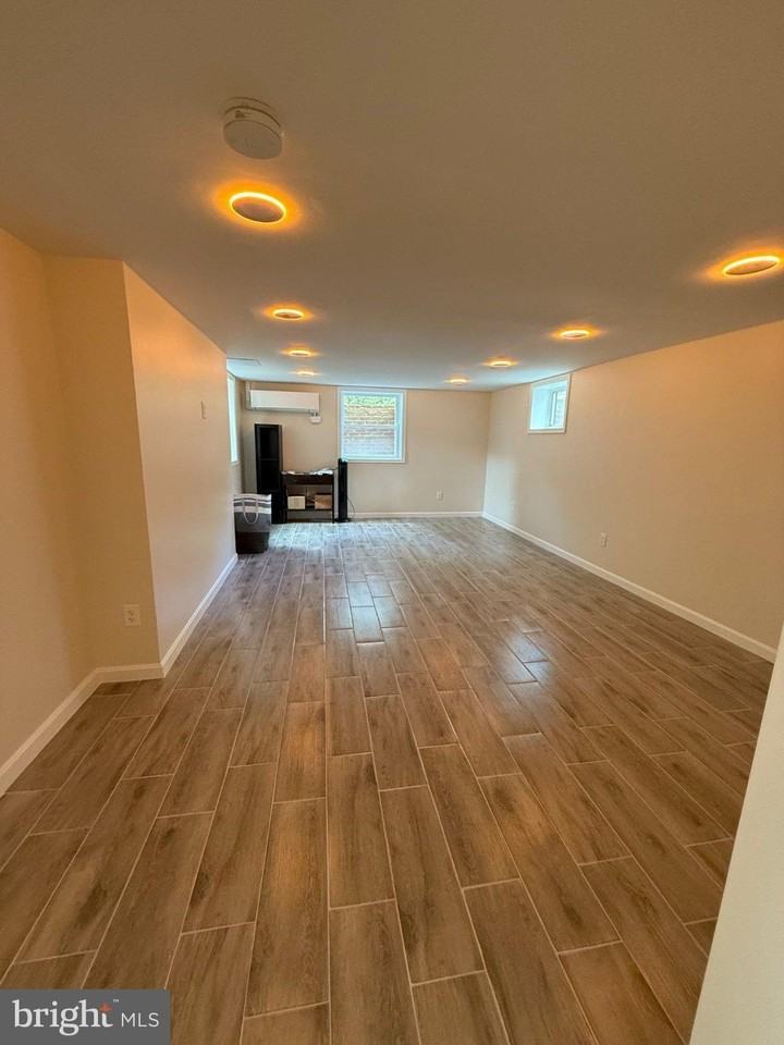 720 Dale Dr - Photo 2 of 4