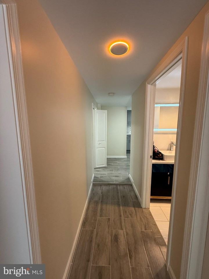 720 Dale Dr - Photo 3 of 4
