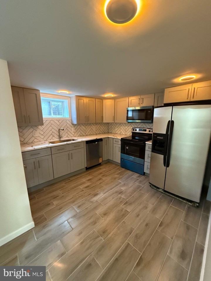 720 Dale Dr - Photo 4 of 4