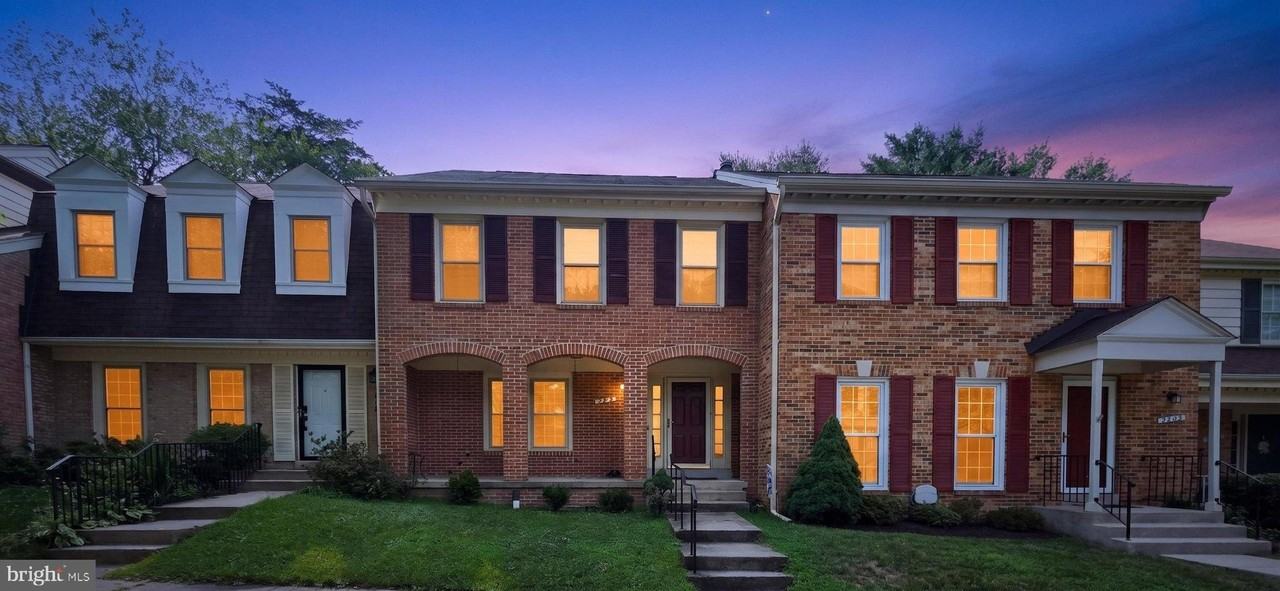 9205 Gatewater Ter - Photo 4 of 39