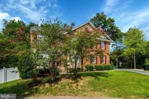 featured image of 4905 Faith Crossing Ct