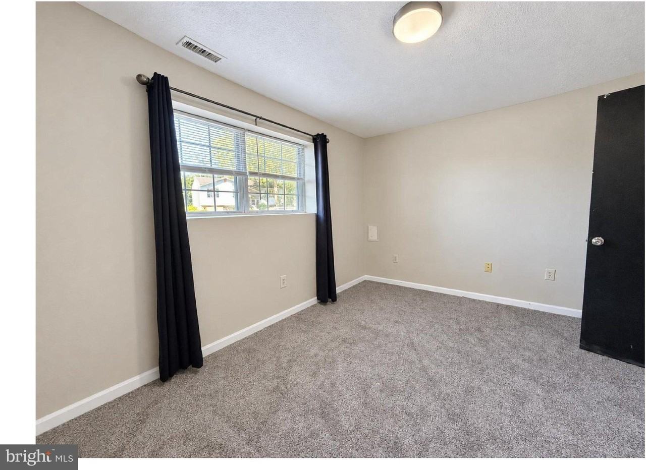 22254 Linwood Way - Photo 5 of 7