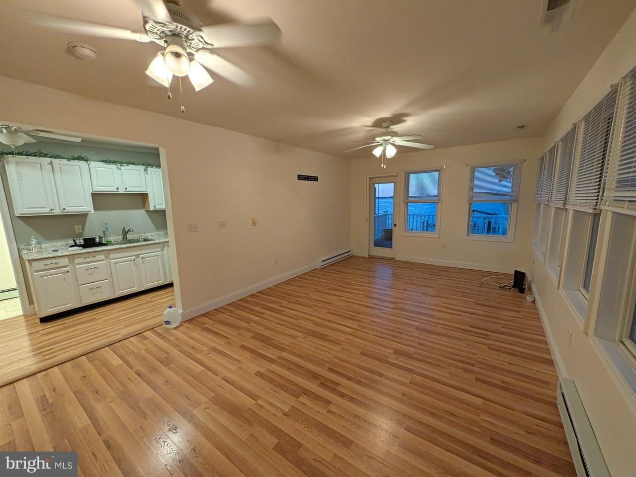 7491 BEACH Avenue #3 - Photo 3 of 30