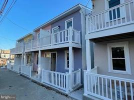 featured image of 114 E Cedar St