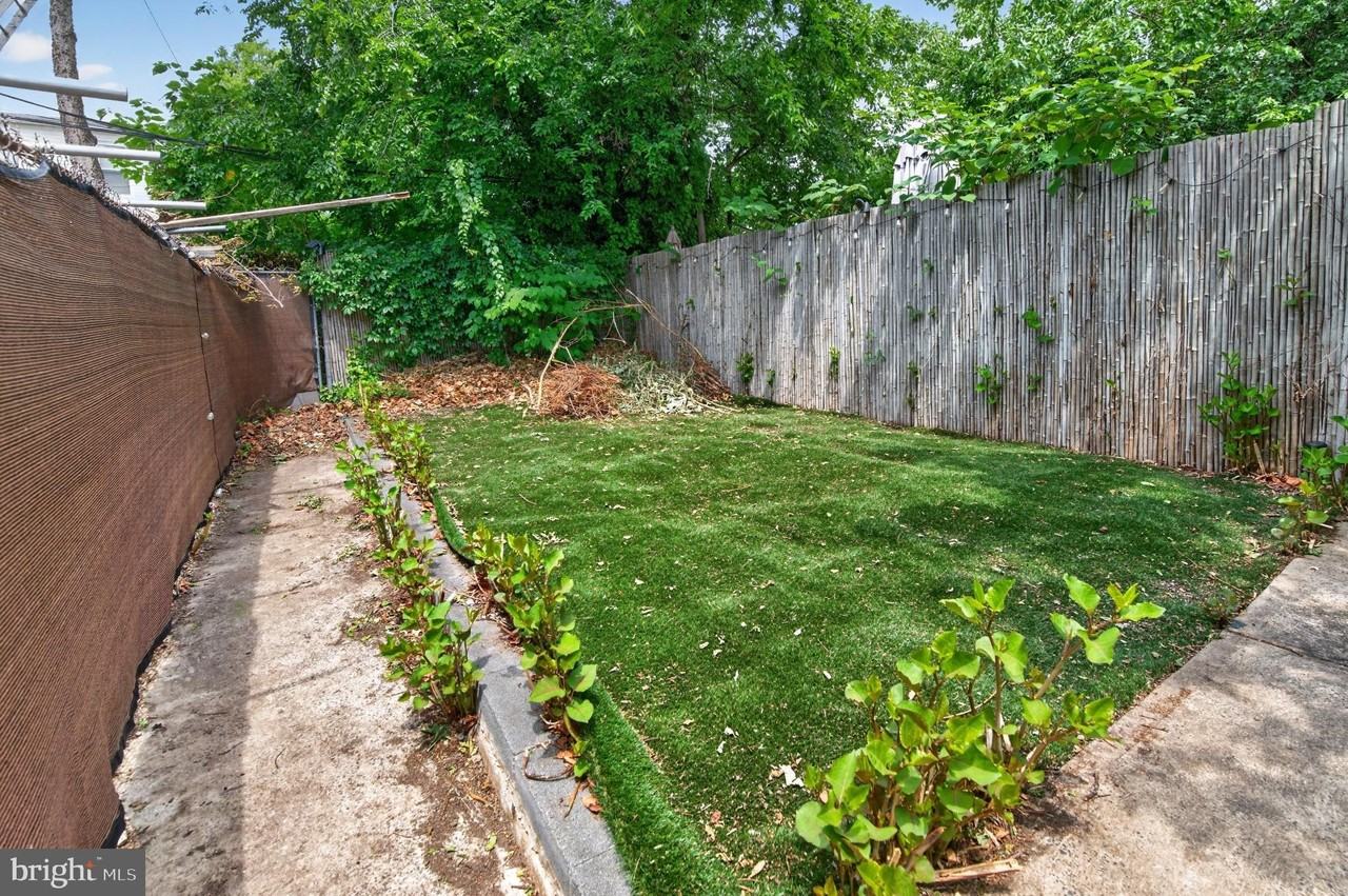 34 S 53rd St - Photo 3 of 13