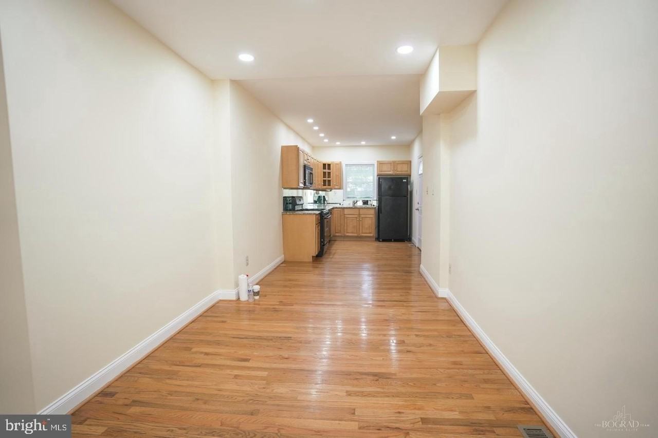 2321 E Boston St - Photo 4 of 8