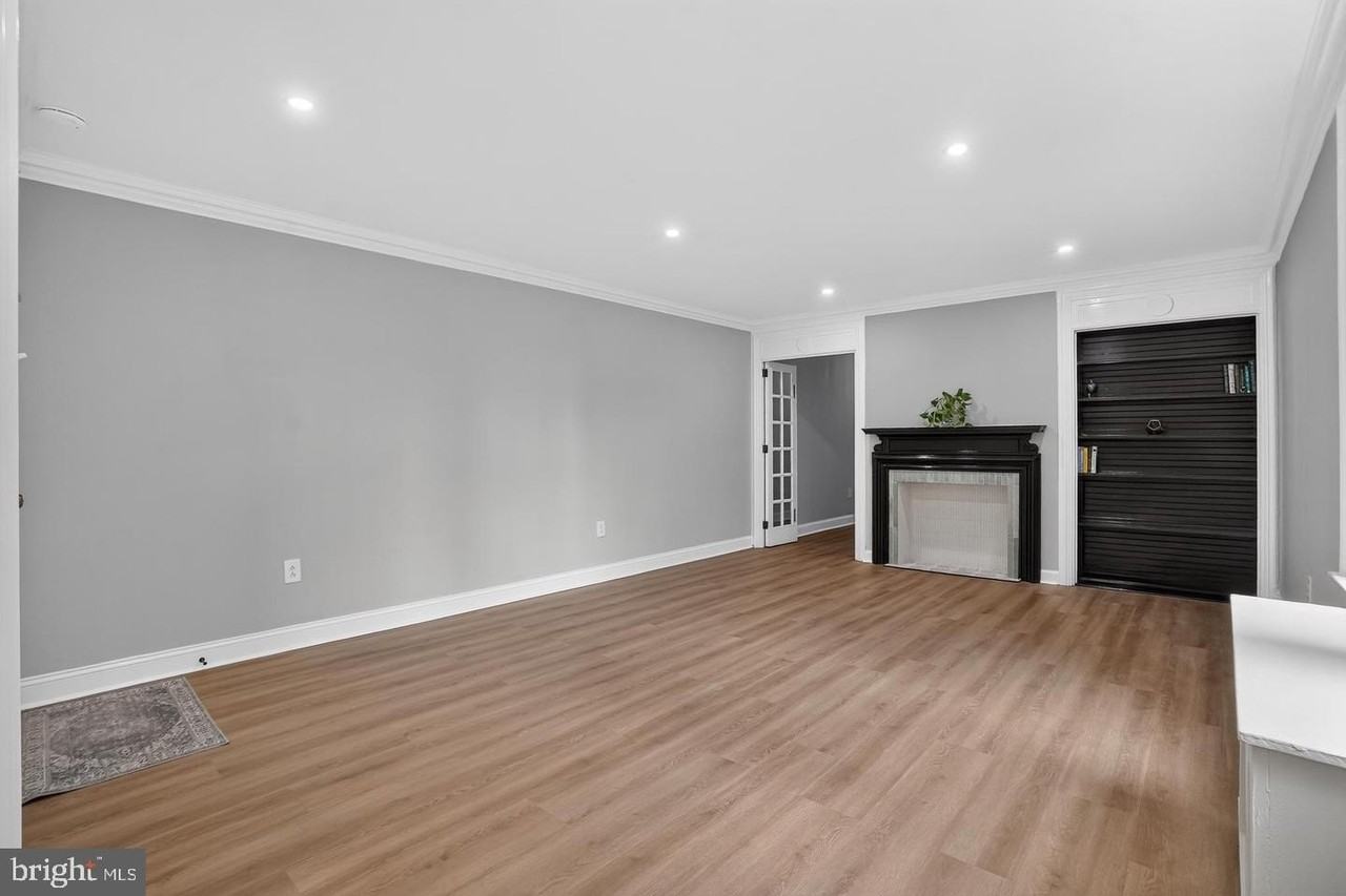 4637 Pine St #D410 - Photo 4 of 29