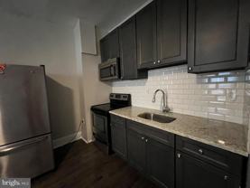 521 S 41st St #1R - Photo 1 of 1