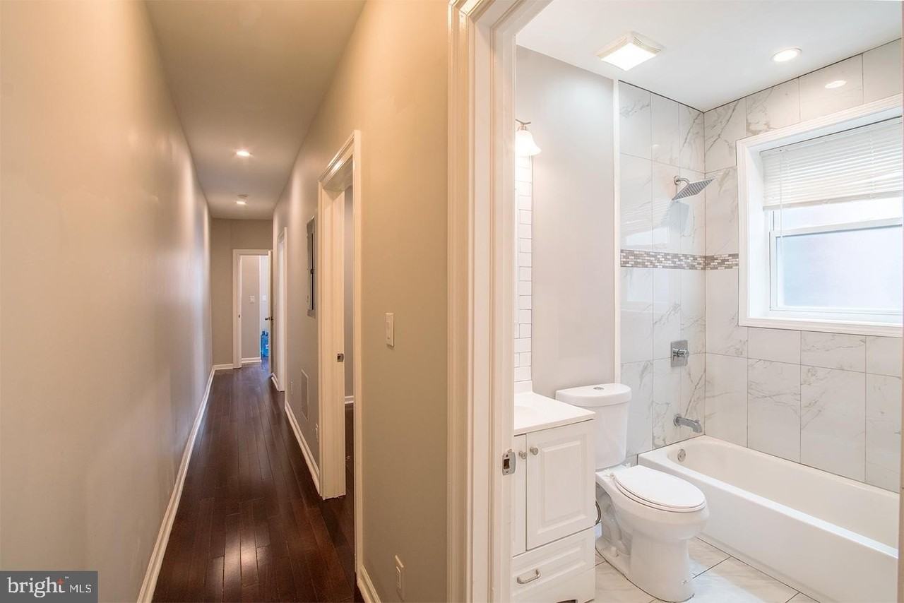 723 S 56th St #B - Photo 6 of 9
