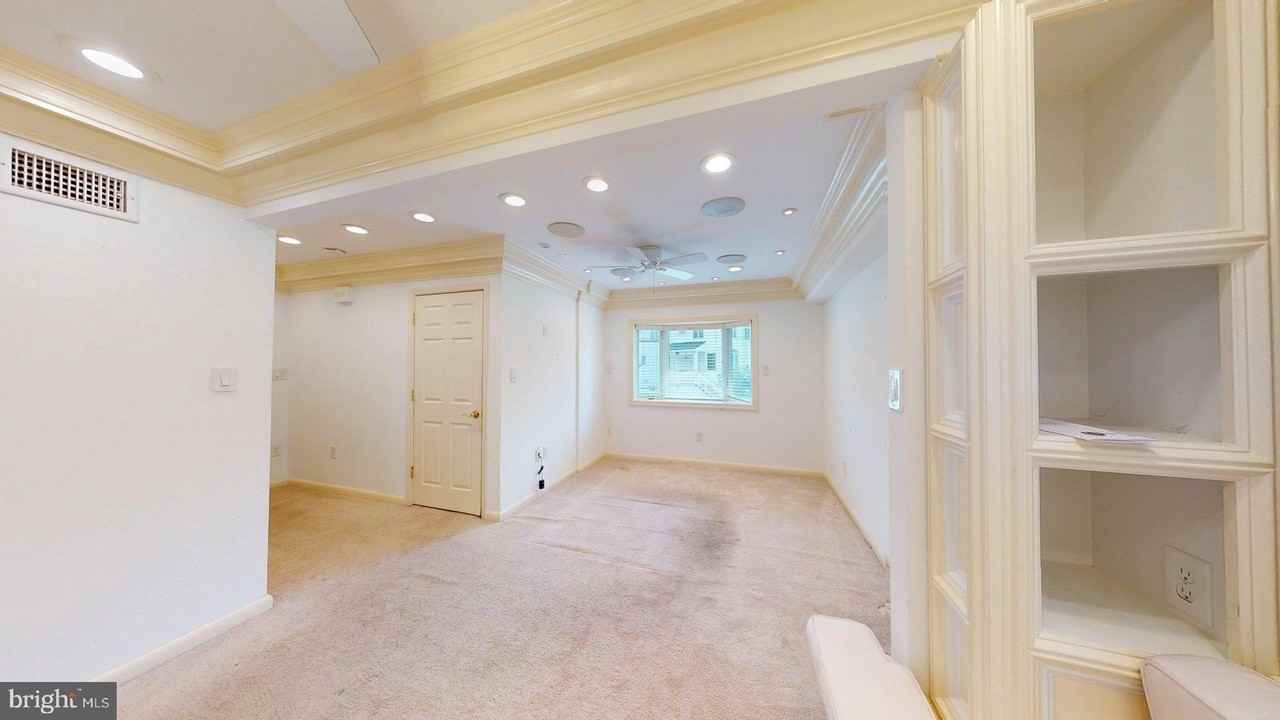 4145 21st Rd N - Photo 3 of 12