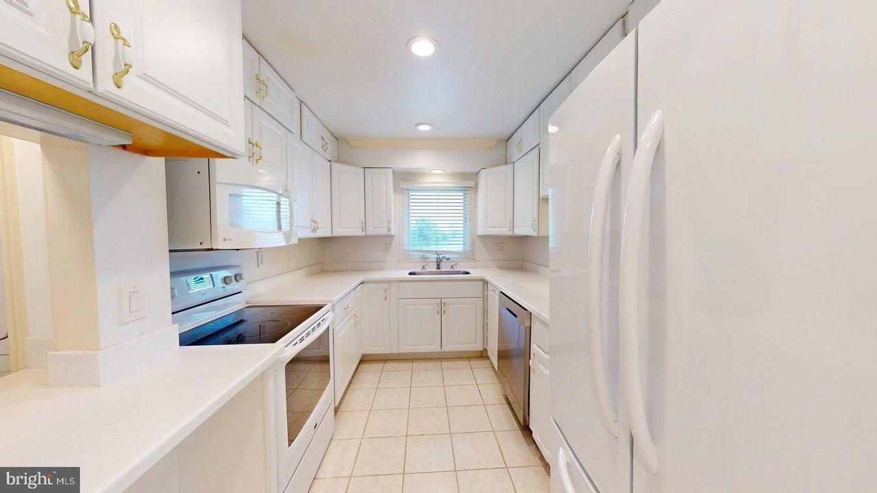 4145 21st Rd N - Photo 5 of 12