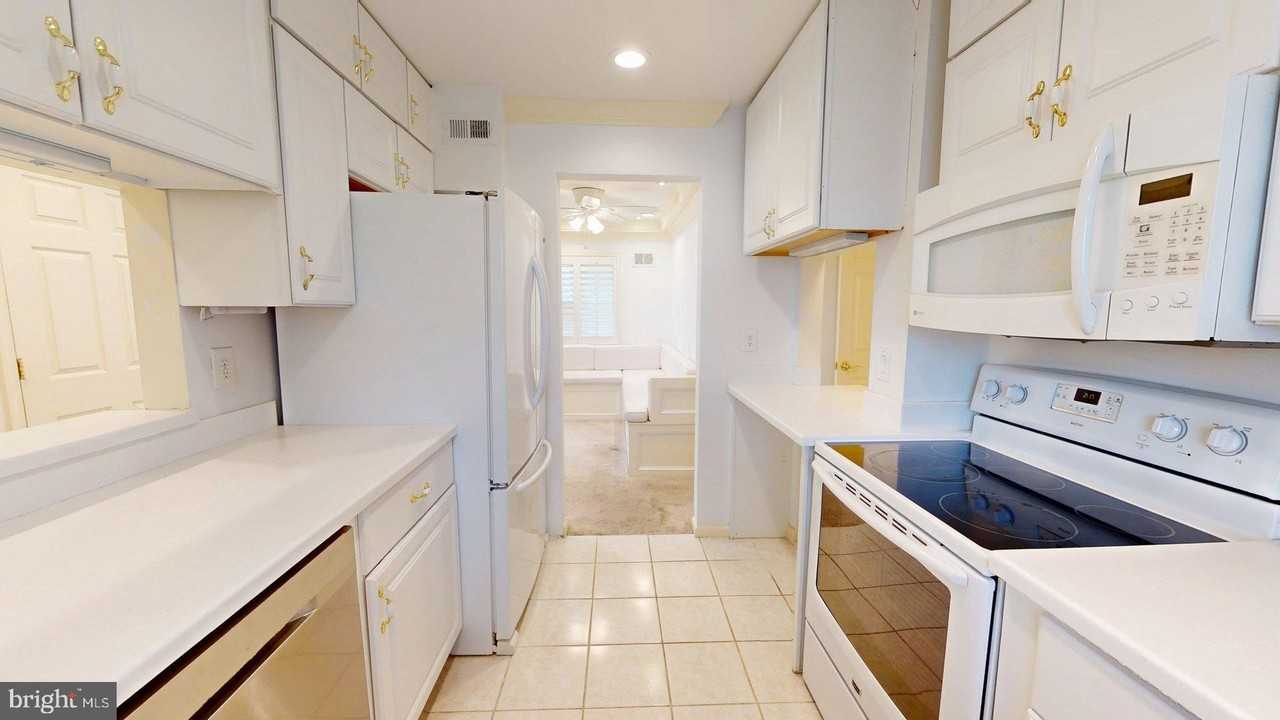 4145 21st Rd N - Photo 6 of 12