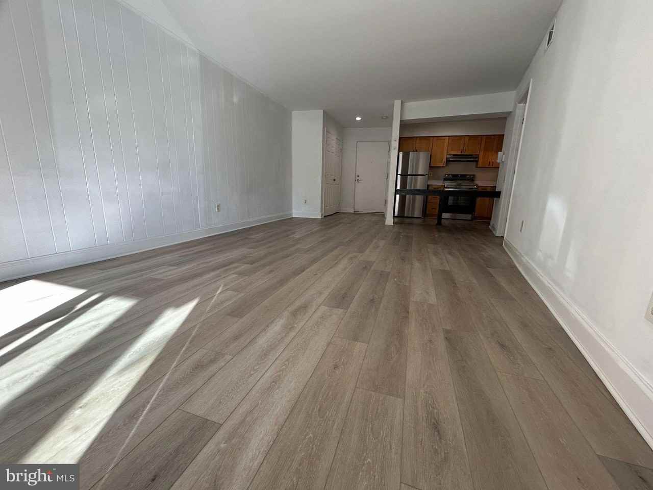 5802 Royal Ridge Dr #B - Photo 6 of 33