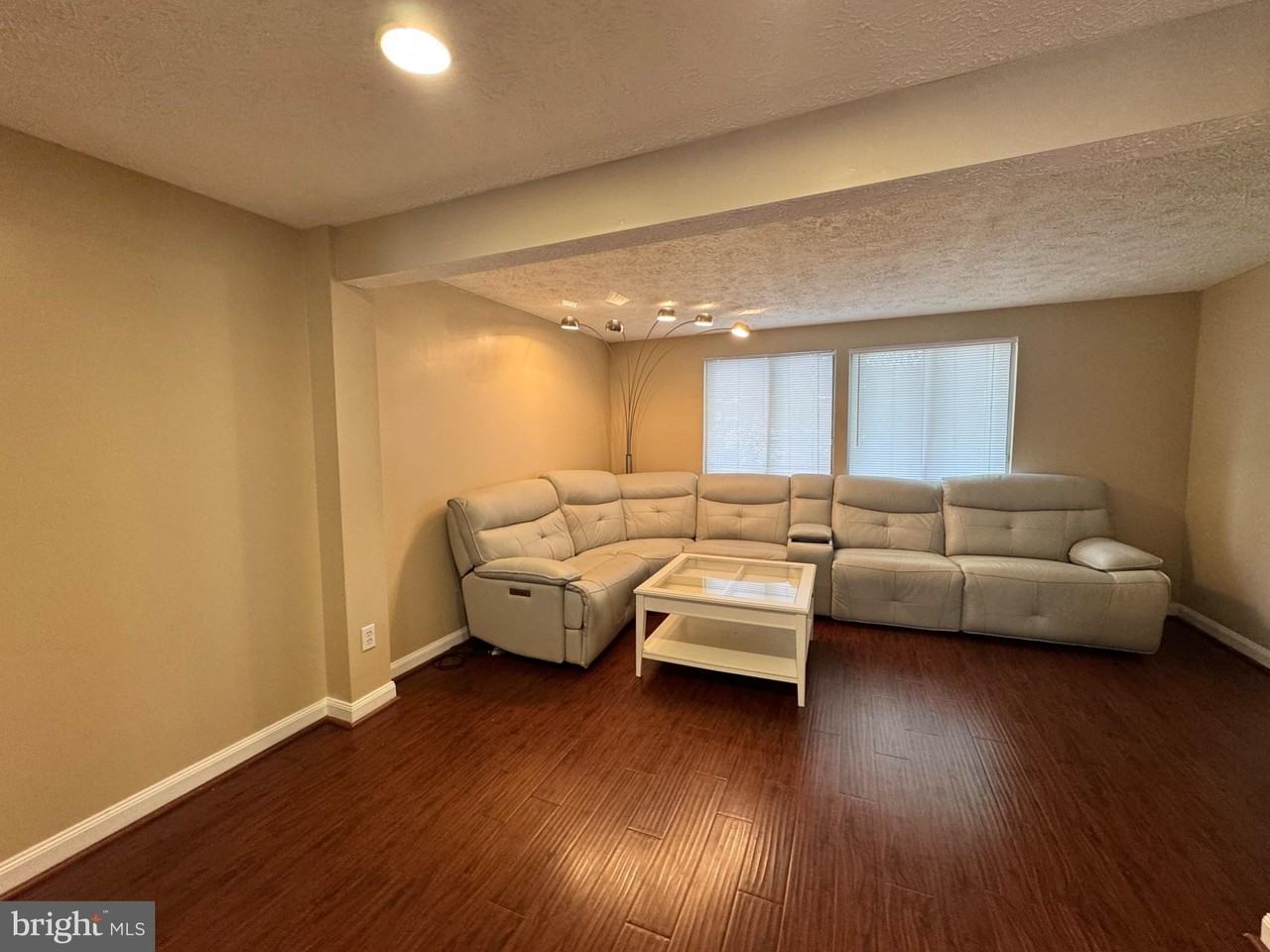 8562 Koluder Ct - Photo 6 of 14