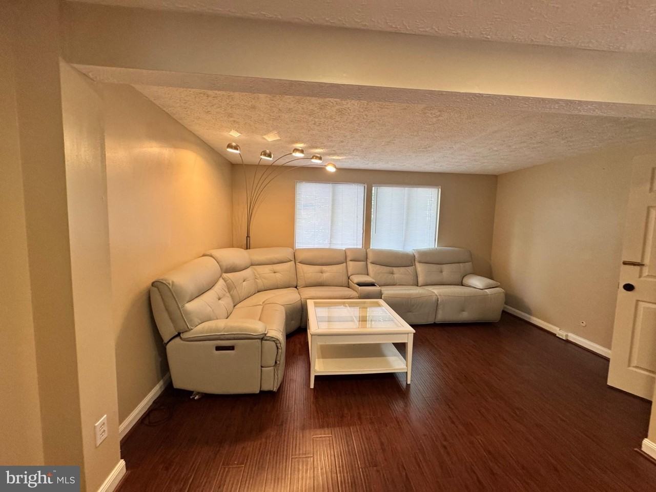 8562 Koluder Ct - Photo 7 of 14