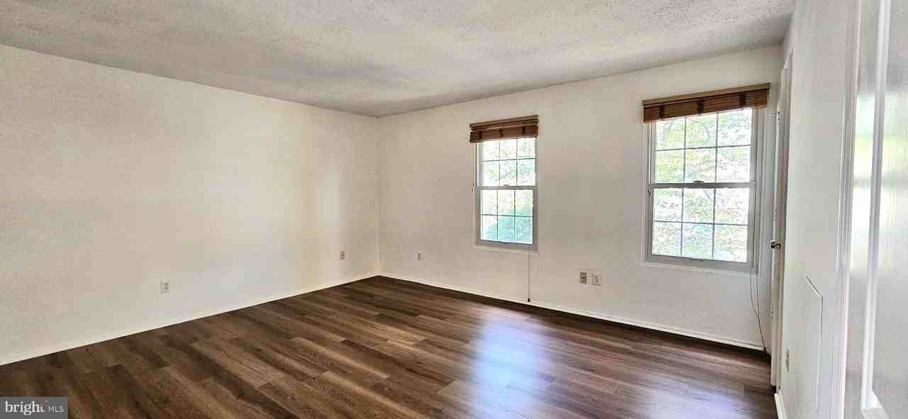 130 Fort Evans Rd Se #C - Photo 6 of 15