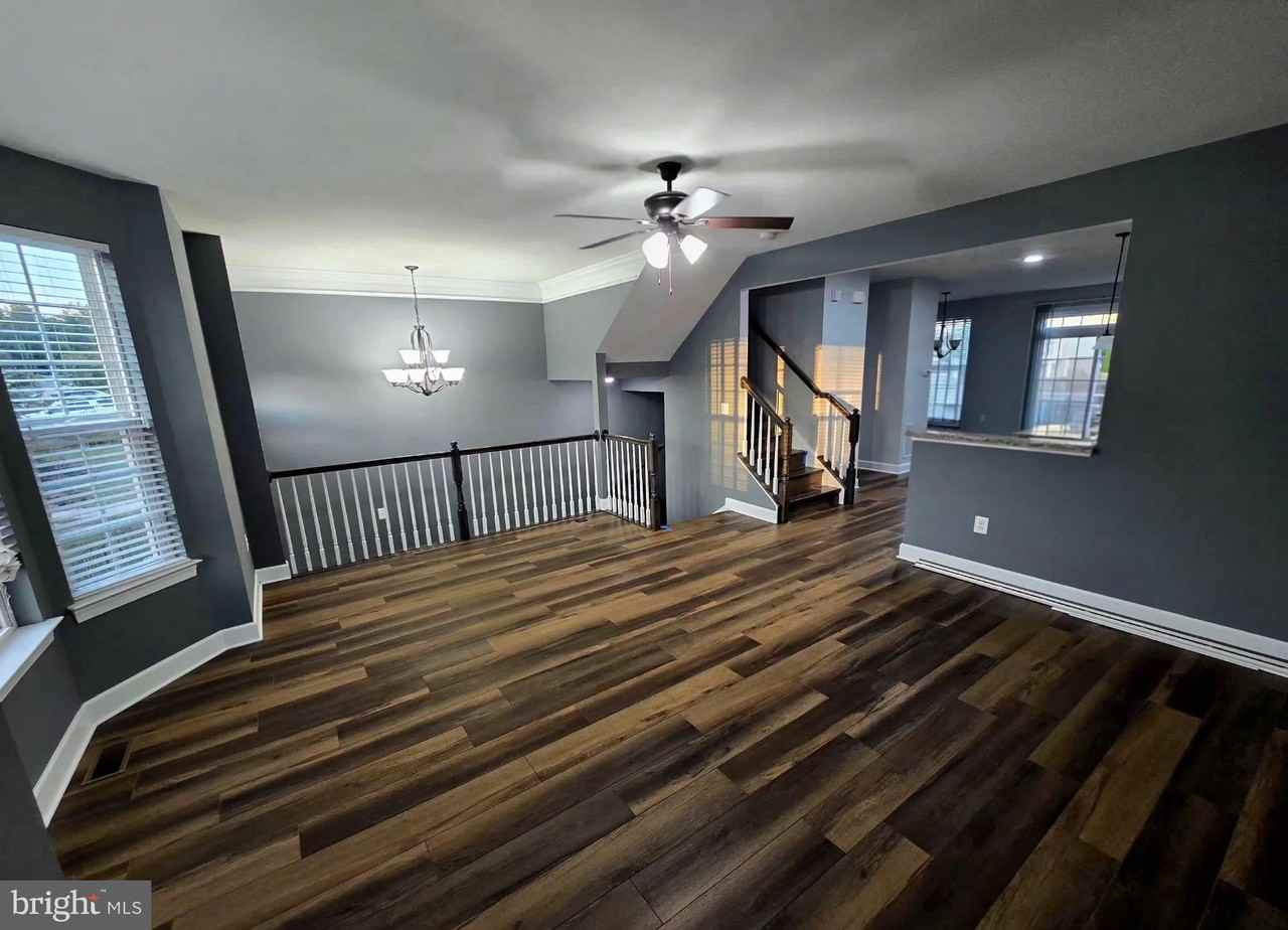 16667 Danridge Manor Dr - Photo 7 of 21