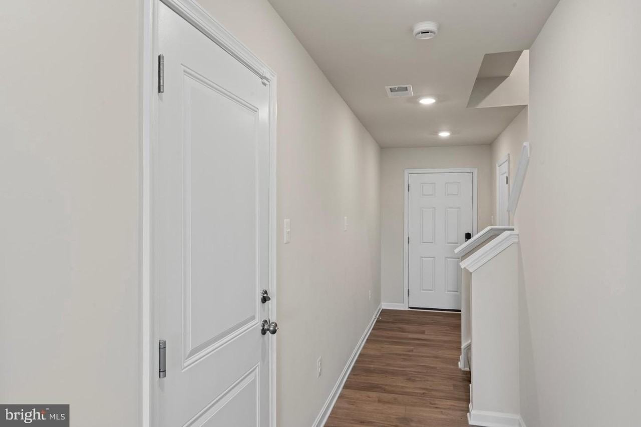 51 Arsberg Dr - Photo 6 of 45
