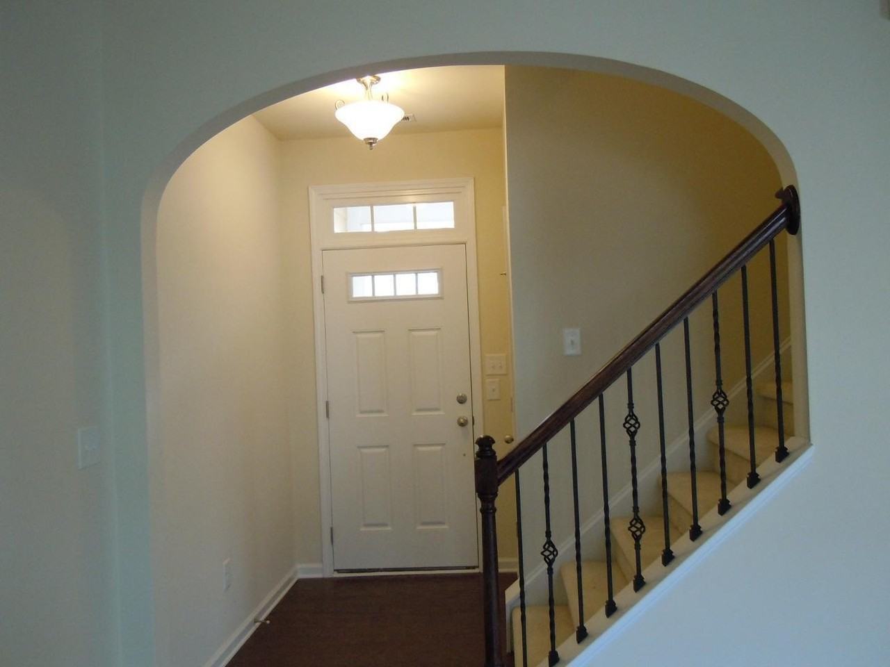 10118 Knotty Pine Ln - Photo 6 of 29