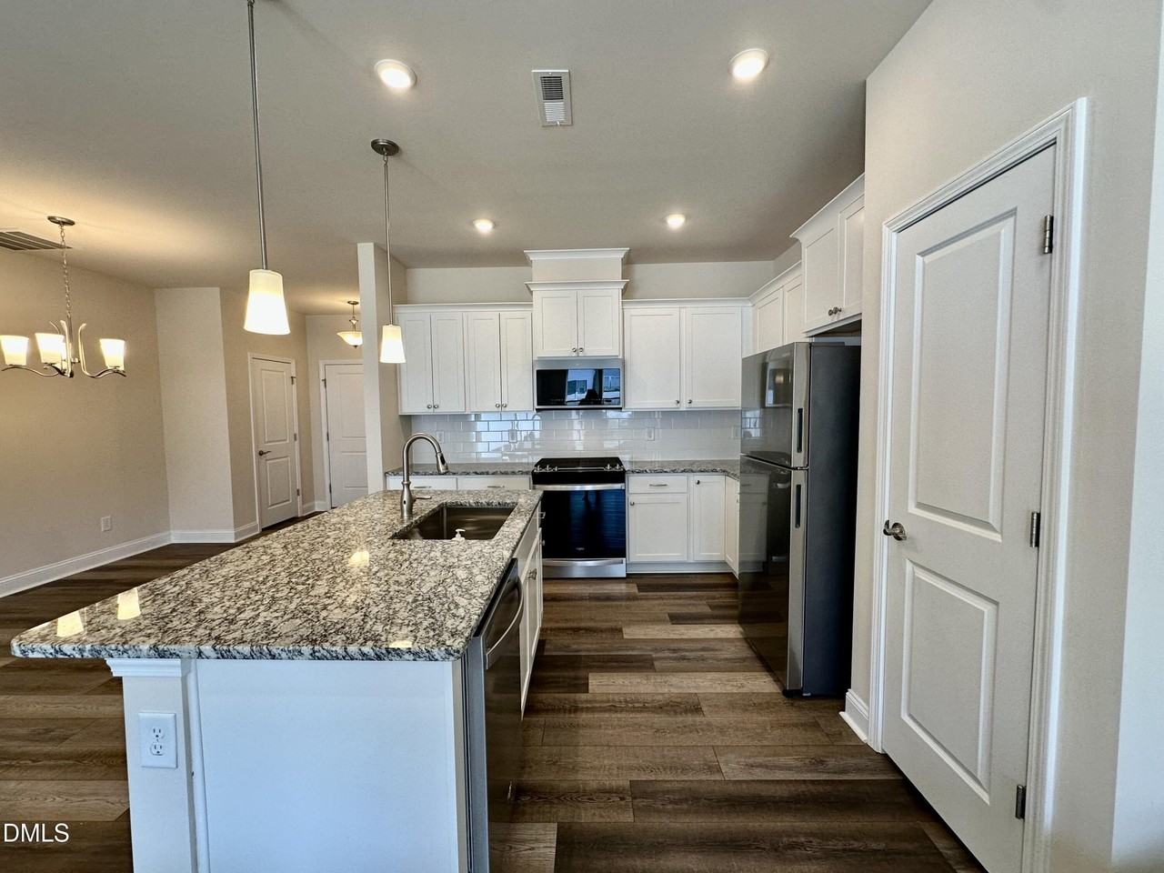 117 Woodford Reserve Ct - Photo 7 of 25