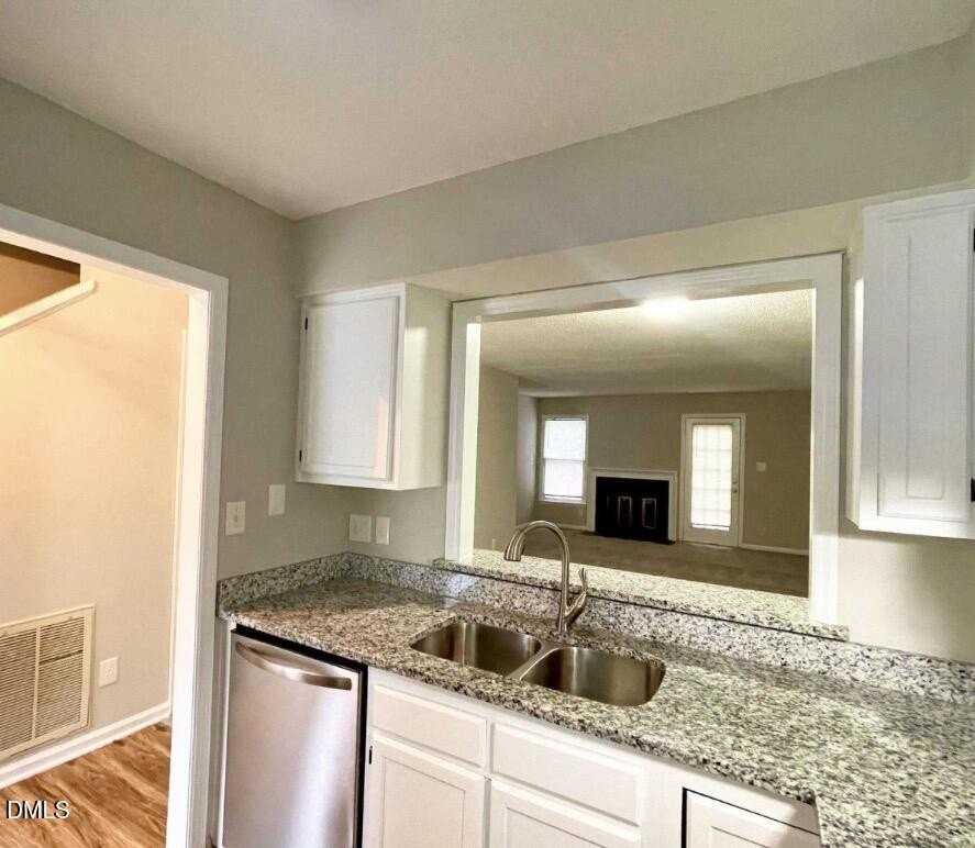 6221 Tributary Dr - Photo 7 of 20